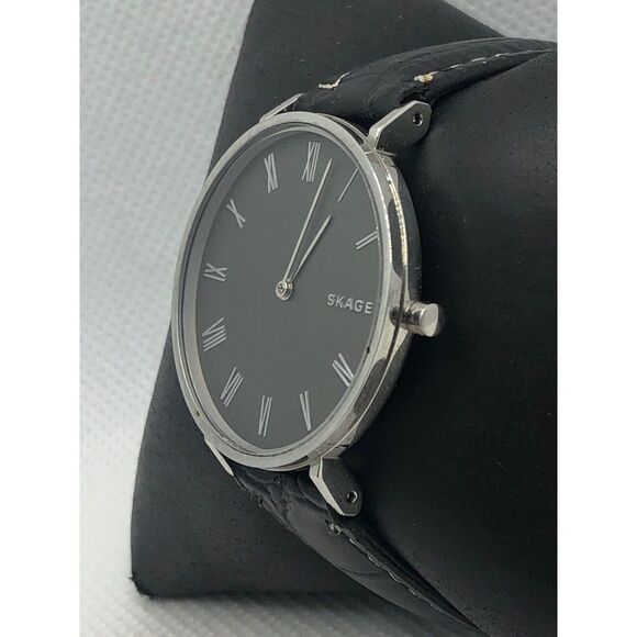 Skagen SKW2677 Women's Black Leather Analog Gray Dial Quartz Wrist Watch KS287 - Picture 2 of 9